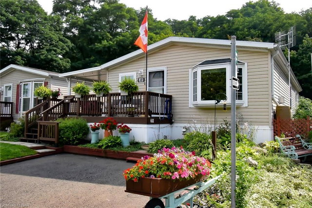 441 - 23 Four Mile Creek Road