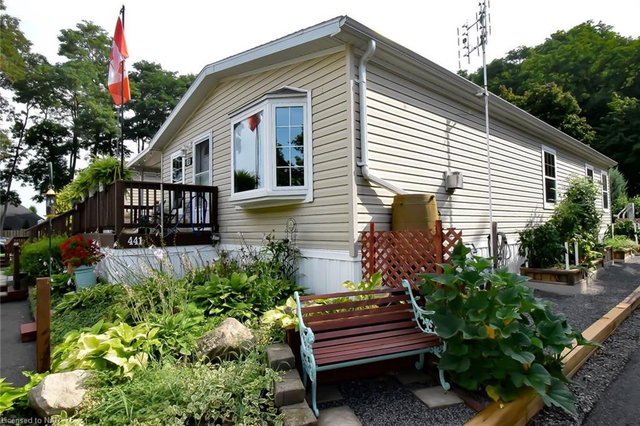 441 - 23 Four Mile Creek Road