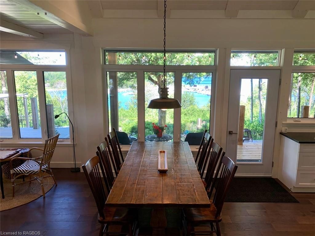 Single Family Residence sold at 34 Moore Street, Lions Head, ON, N0H 1W0 - Northern Bruce Peninsula - MLS: 40306274