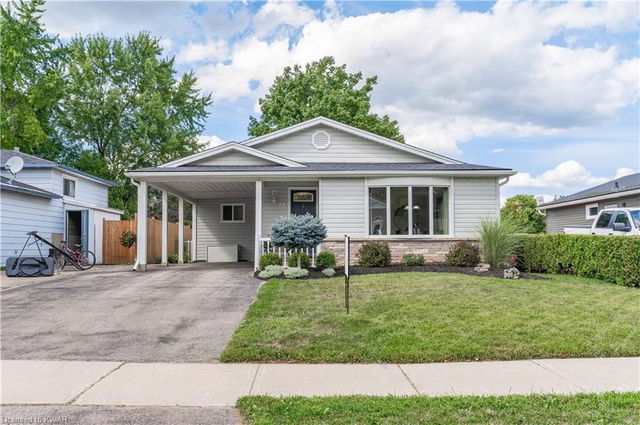 14 Aspen Crescent