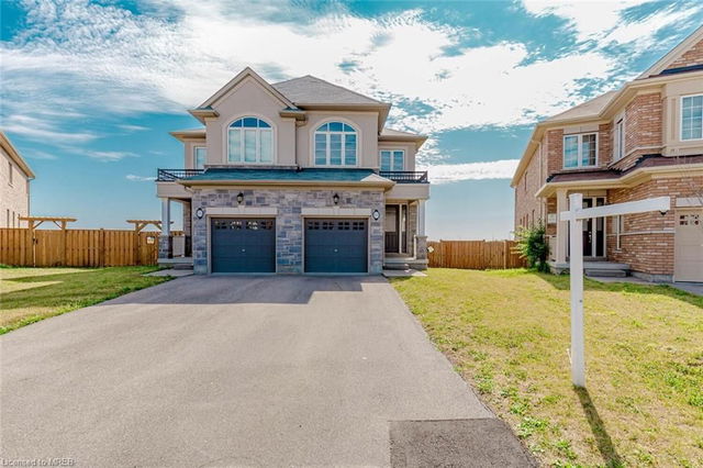 28 Narbonne Crescent