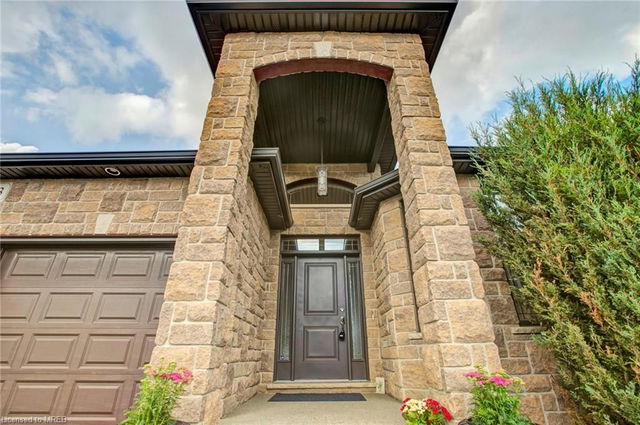 83 East Tree Drive