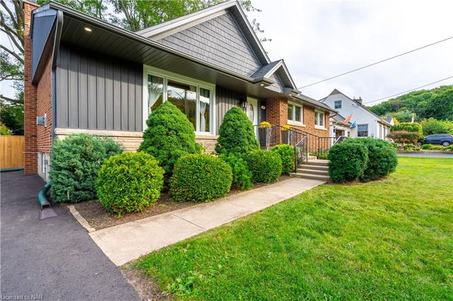 15 Cherryhill Drive