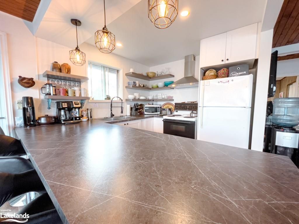 Single Family Residence sold at 15 Finn Road, Whitestone, ON, P0A 1G0 - Dunchurch - MLS: 40327465