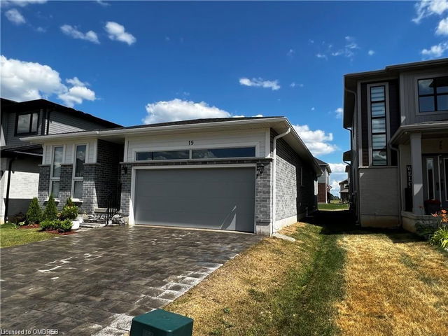 19 Sutherland Crescent