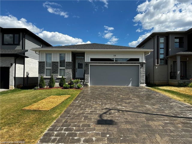 19 Sutherland Crescent