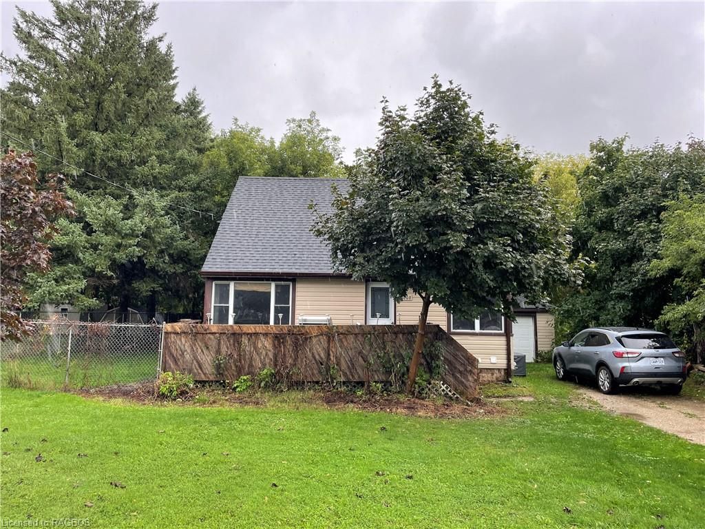 Single Family Residence sold at 1008 Yonge Street, Walkerton, ON, N0G 2V0 - Brockton - MLS: 40329812