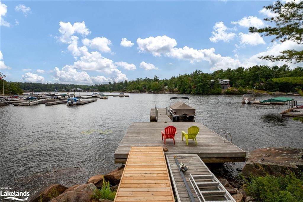 Single Family Residence sold at 27 Hemlock Road, The Archipelago, Archipelago North, P0G 0A3 - MLS: 40331663