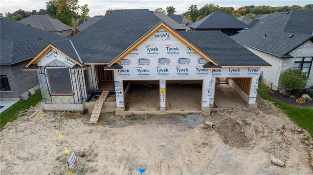 127 Newport Lane