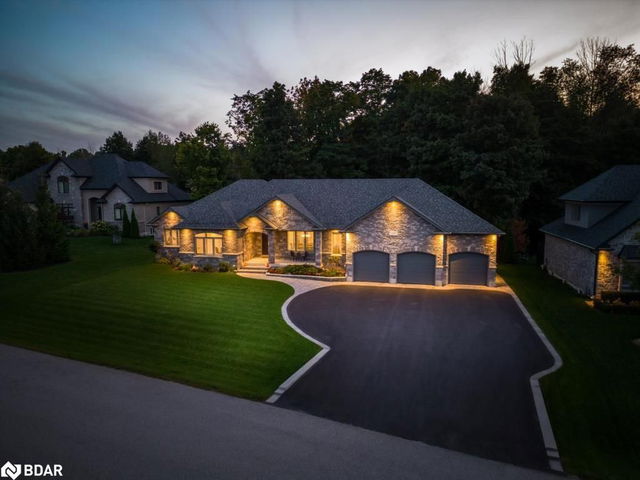 169 Mennill Drive