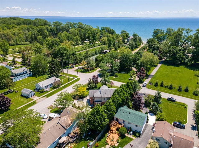 3084 Thunder Bay Road
