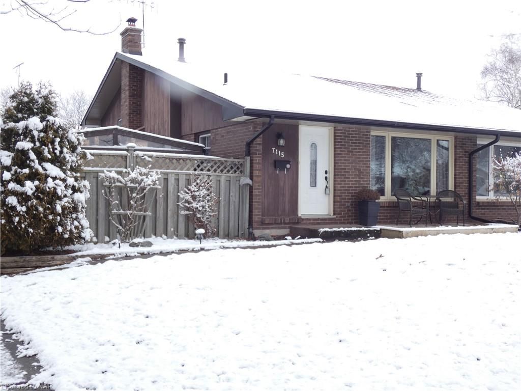 Single Family Residence sold at 7115 Briarwood Avenue, Niagara Falls, ON, L2E 6X9 - Morrison - MLS: 40341138