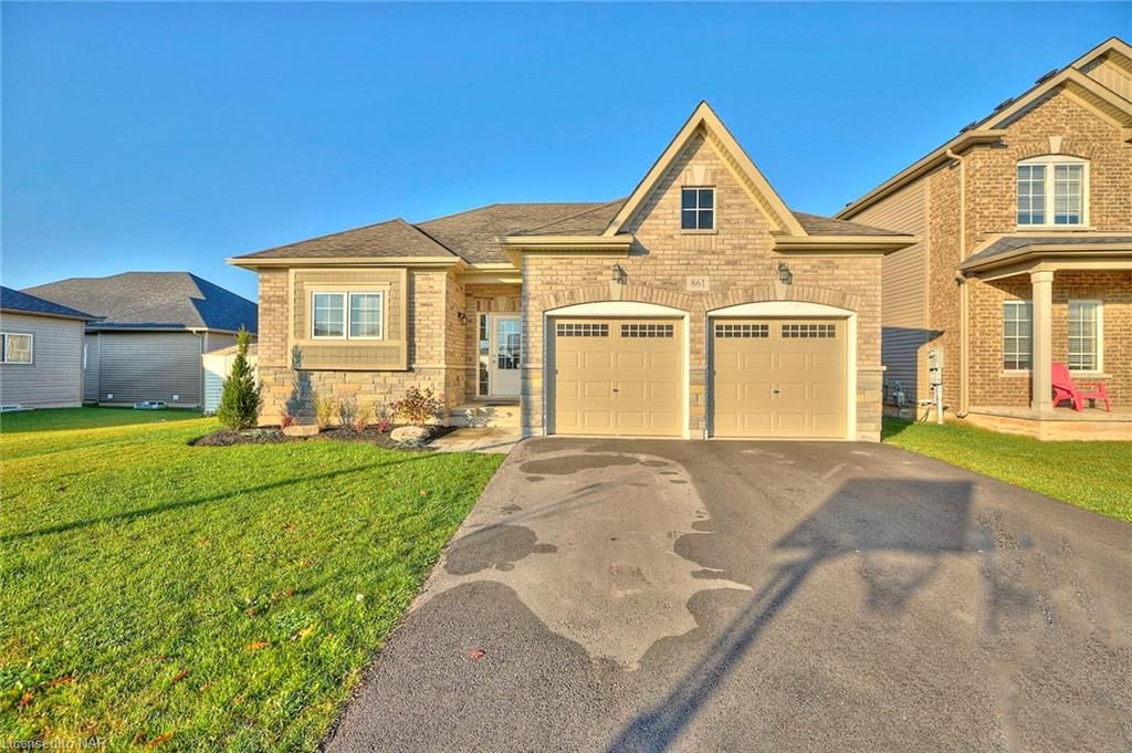 Single Family Residence sold at 861 Burwell Street, Fort Erie, Crescent Park, L2A 0E2 - MLS: 40343632