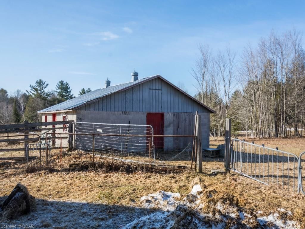 Single Family Residence sold at 191 Concession 5 South Road, Flinton, ON, K0H 1P0 - Addington Highlands - MLS: 40343904