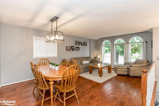 37 Timberland Crescent