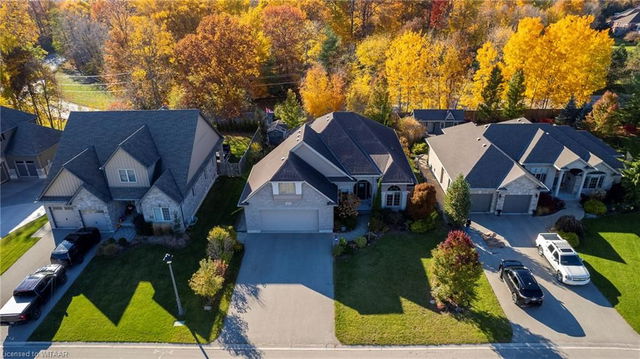 40 Wood Haven Drive