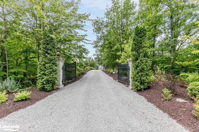 434 Lakeview Drive