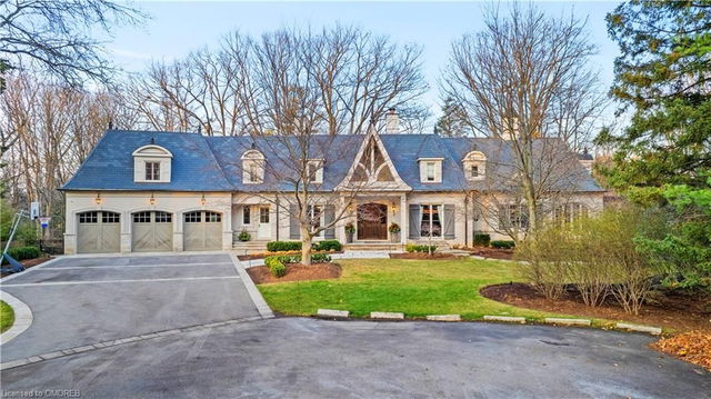 1093 Algonquin Drive
