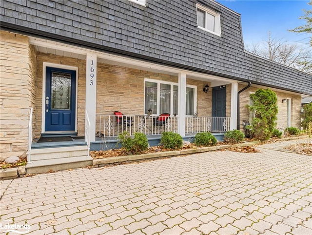 1693 River Road