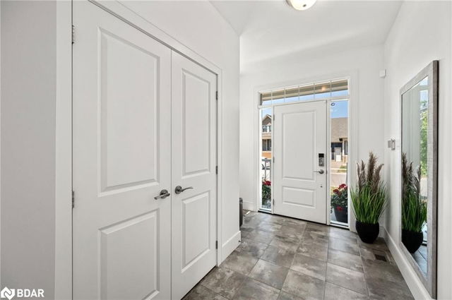 351 Yellow Birch Crescent