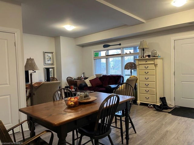 11 - 2 Willow Street