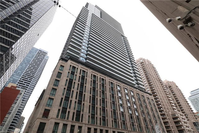 2415 - 955 Bay Street