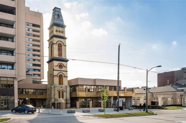 217 - 379 Dundas Street