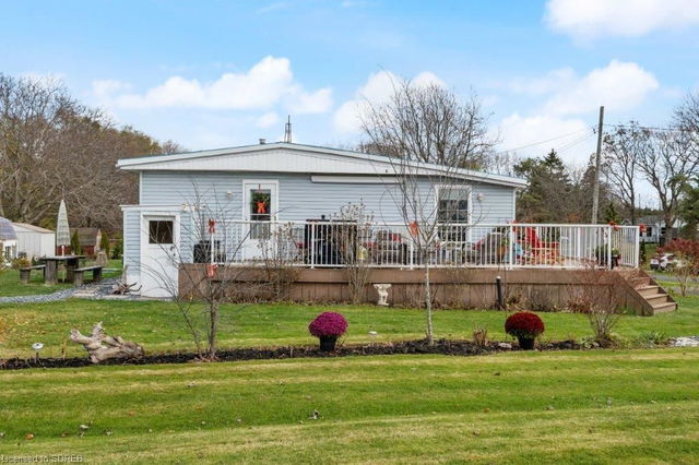 7 Vaughan Drive