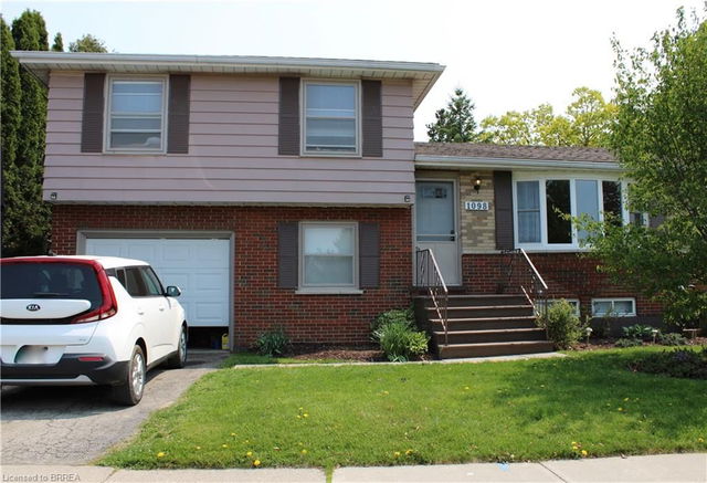 1098 Sovereign Road