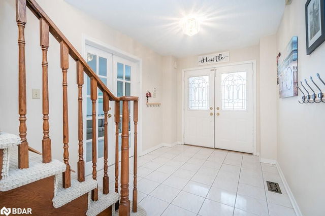 31 Brydon Crescent