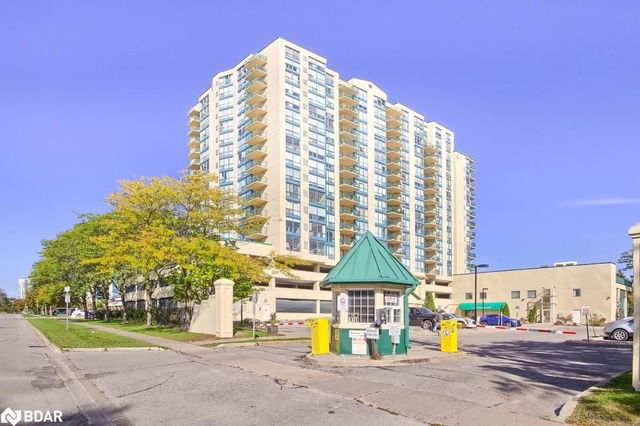 1507 - 65 Ellen Street