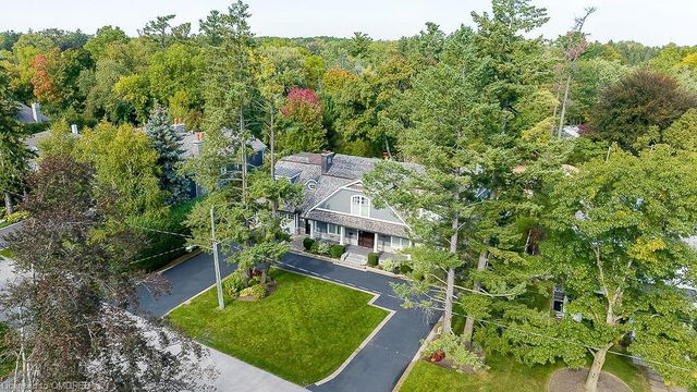 225 Dunwoody Drive