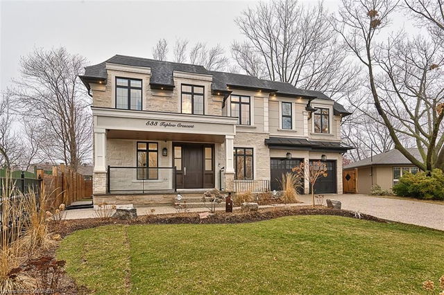 533 Taplow Crescent