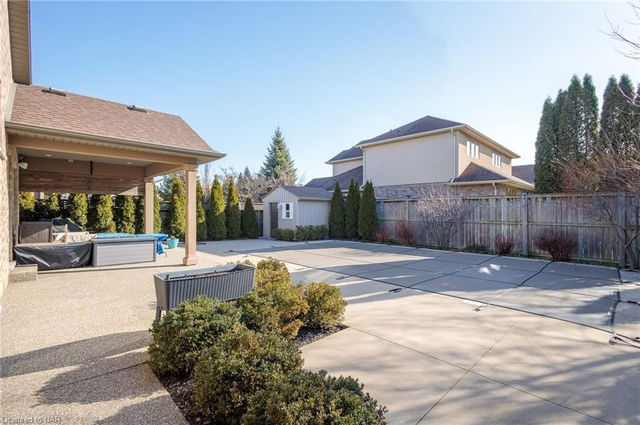8548 Forestview Boulevard