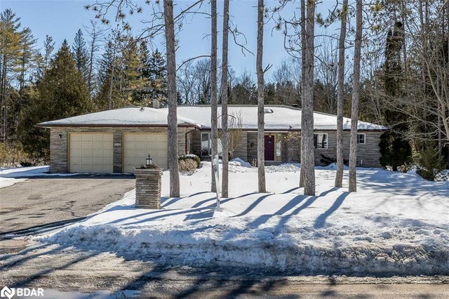 279 Lakeshore Road