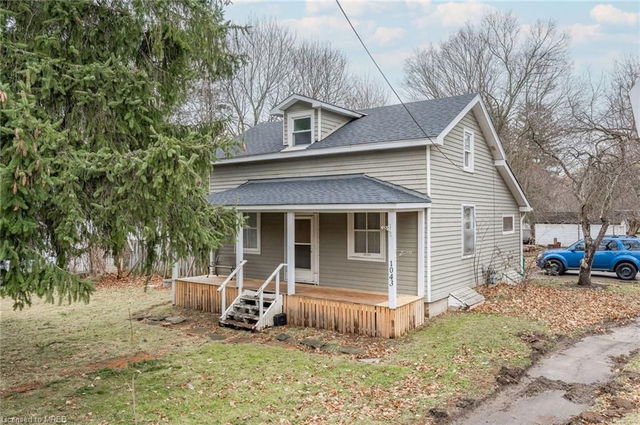 1043 Old Derry Road