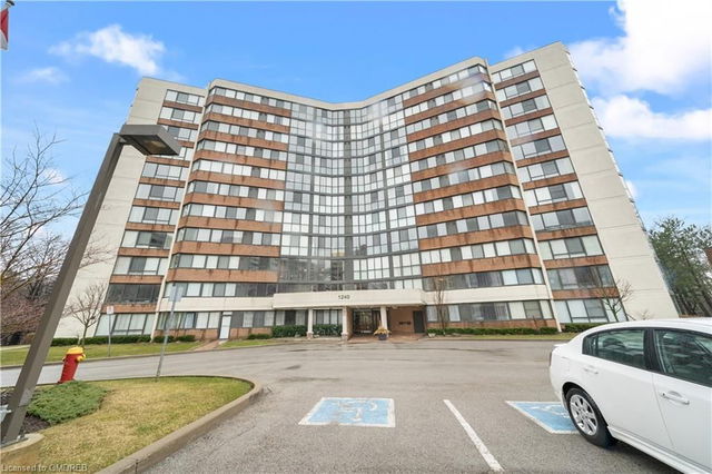 1104 - 1240 Marlborough Court