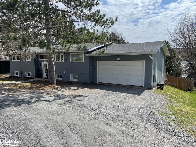155 Hunters Bay Drive