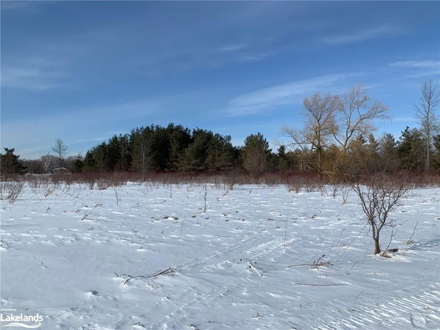 6762 33/34 Nottawasaga Sideroad