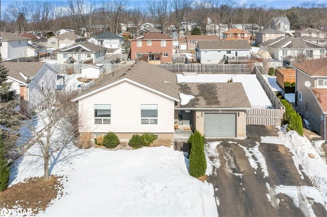 86 Oxley Drive