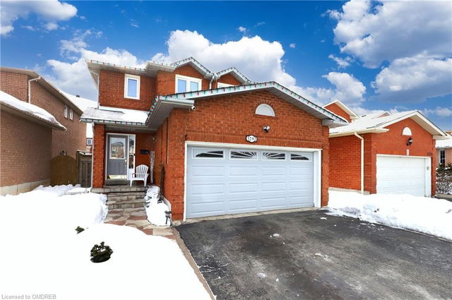 3292 Lady Slipper Court