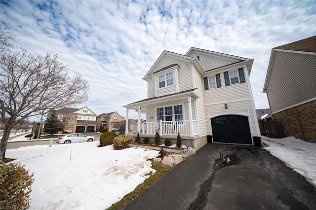 27 Shantz Avenue