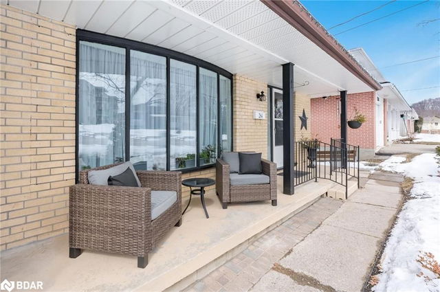 264 Macartney Street