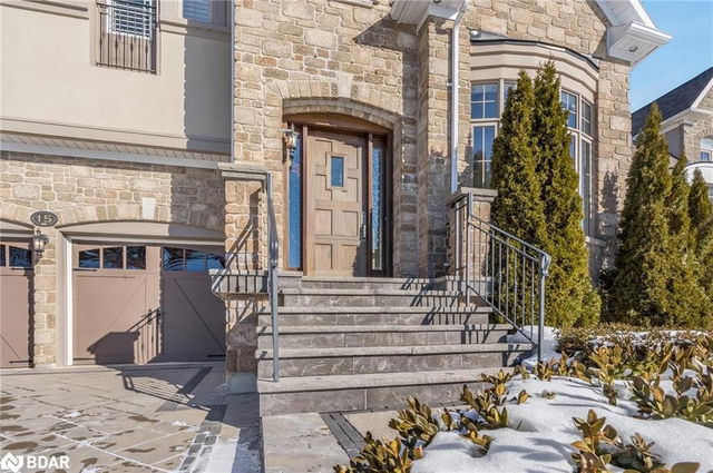 15 Emerald Heights Drive