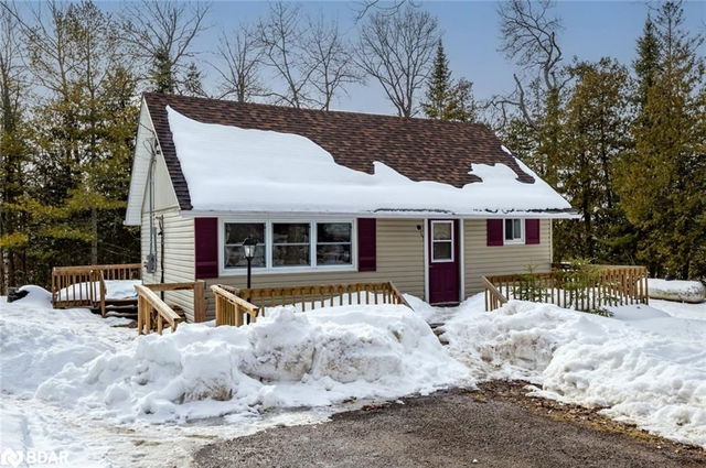 6 Arbour Trail
