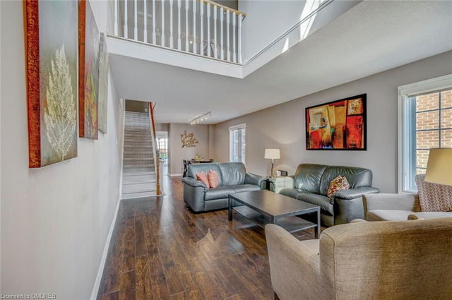 44A Hedge Lawn Drive
