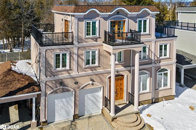 16 Gray Lane