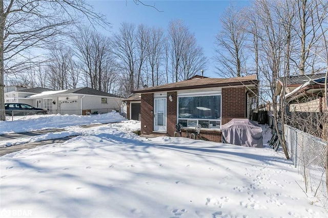 98 Cundles Road