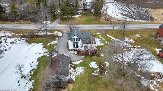 875 Kingston Mills Road