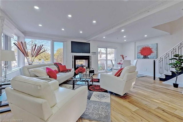 Upper - 1435 Augustine Drive